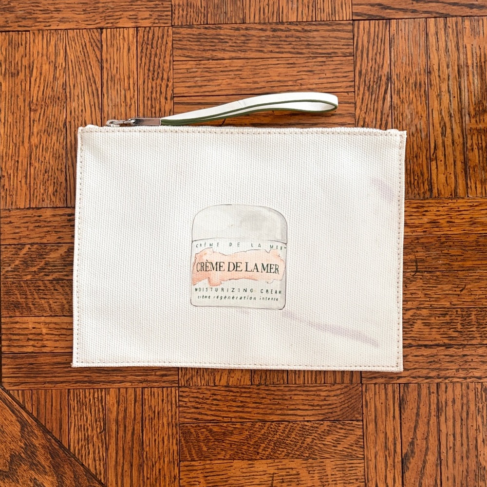 La Mer Cream Wristlet Pouch